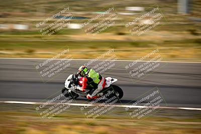 media/Feb-16-2024-CRA (Fri) [[3bc3e7055d]]/Group B/Session 7 (Turn 1)/